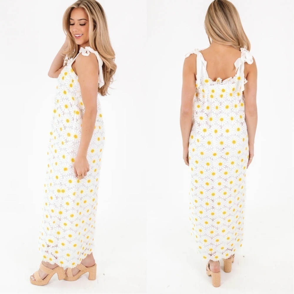J. Marie Jenna Tie Strap Square Neck White Floral Daisy Lace Shift Midi Dress